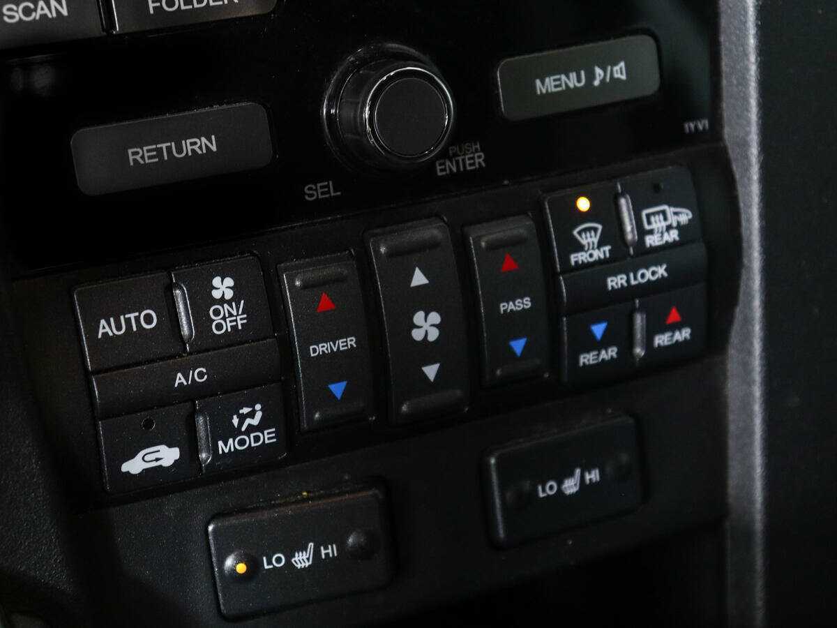 Honda Pilot с пробегом — 2013 год. Фото: #14