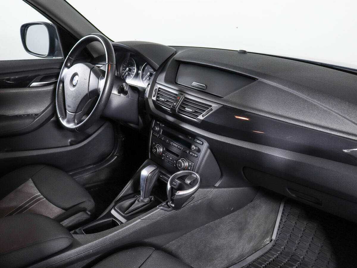 BMW X1 с пробегом — 2012 год. Фото: #7