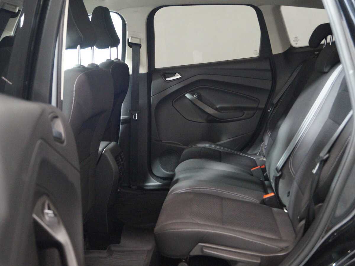 Ford Kuga с пробегом — 2018 год. Фото: #9