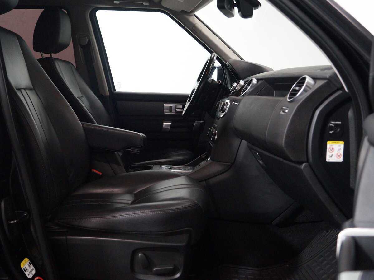 Land Rover Discovery с пробегом — 2015 год. Фото: #12