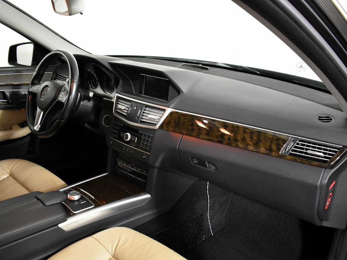 Mercedes-Benz E-Класс с пробегом — 2012 год. Фото: #16