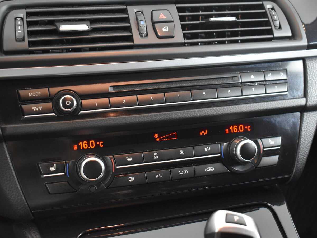 BMW 5 серии с пробегом — 2016 год. Фото: #15