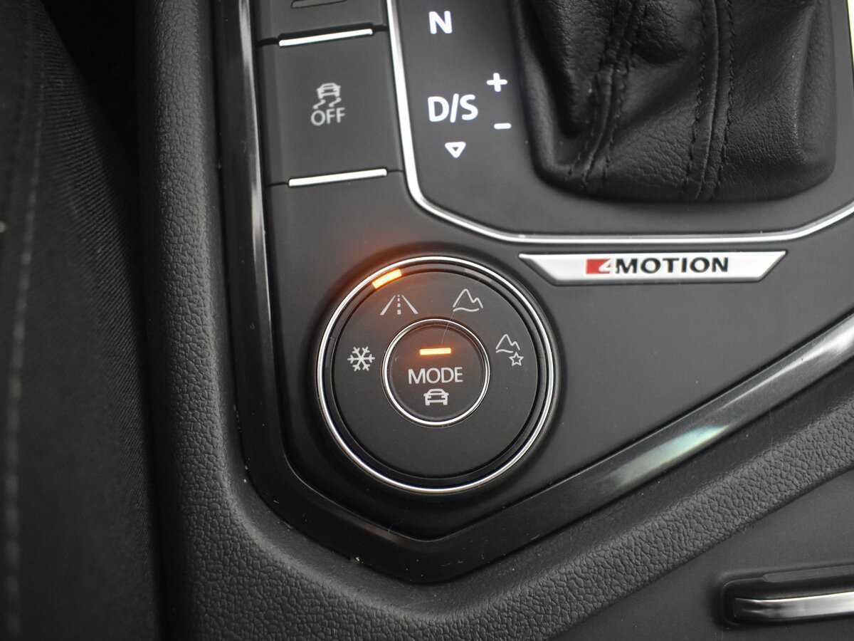 Volkswagen Tiguan с пробегом — 2017 год. Фото: #23