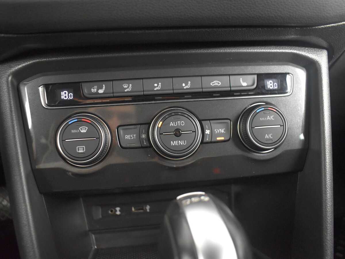 Volkswagen Tiguan с пробегом — 2017 год. Фото: #24