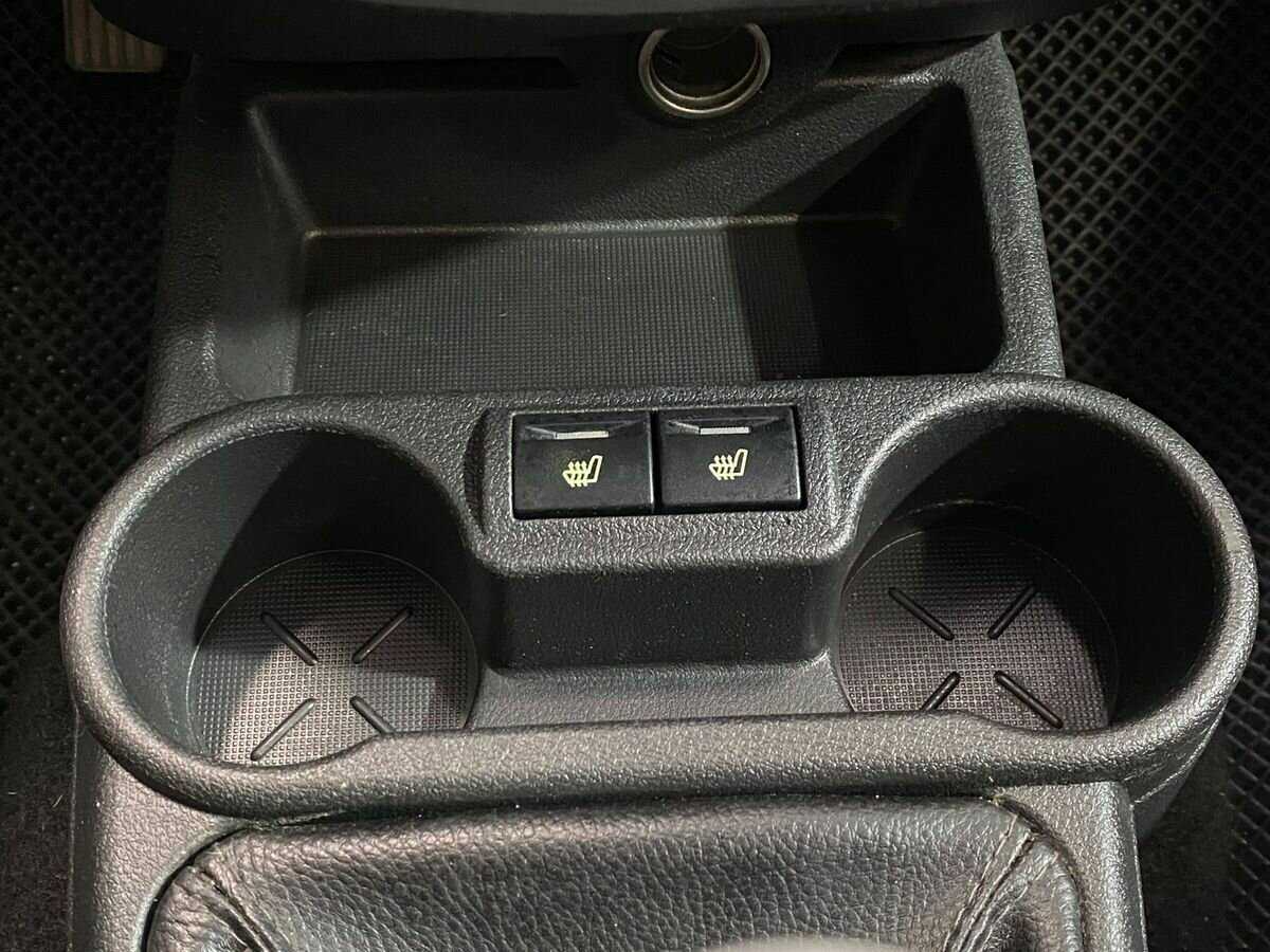 Lada (ВАЗ) Granta с пробегом — 2016 год. Фото: #11