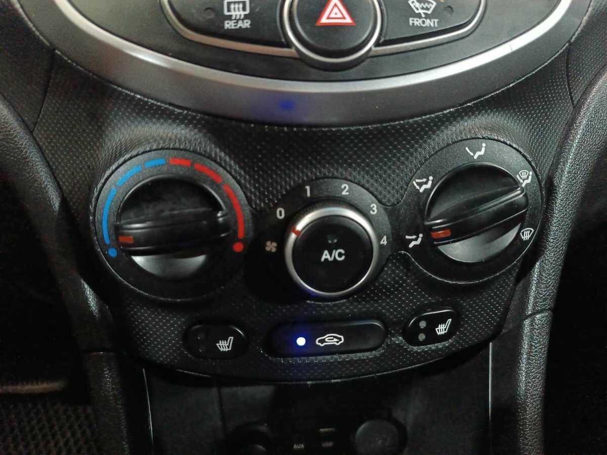 Hyundai Solaris с пробегом — 2016 год. Фото: #14