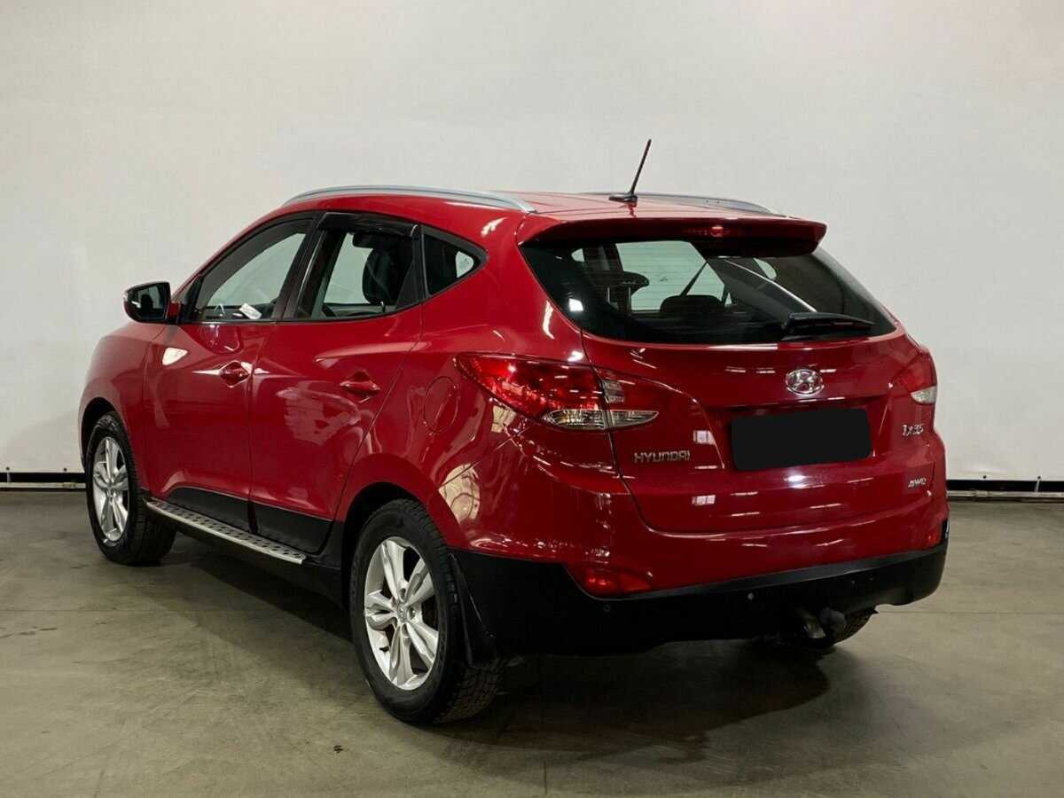 Hyundai ix35 с пробегом — 2012 год. Фото: #6