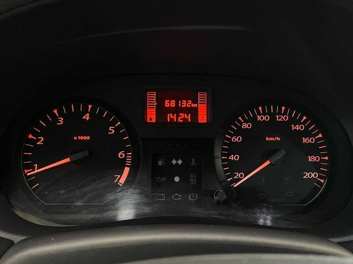 Lada (ВАЗ) Largus с пробегом — 2019 год. Фото: #11