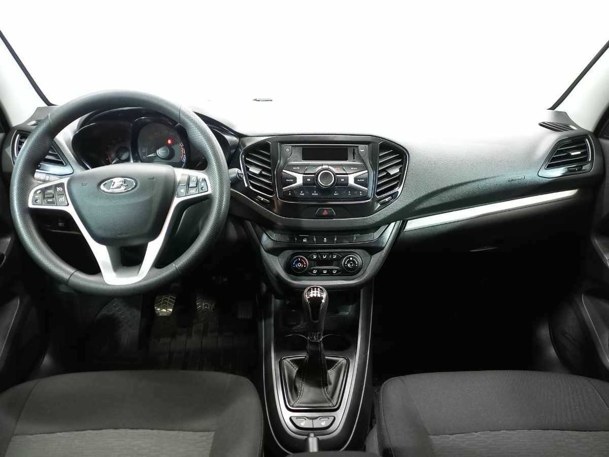 Lada (ВАЗ) Vesta с пробегом — 2021 год. Фото: #8