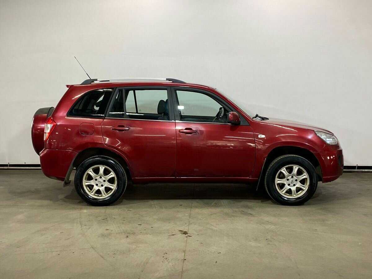 Chery Tiggo (T11) с пробегом — 2013 год. Фото: #3