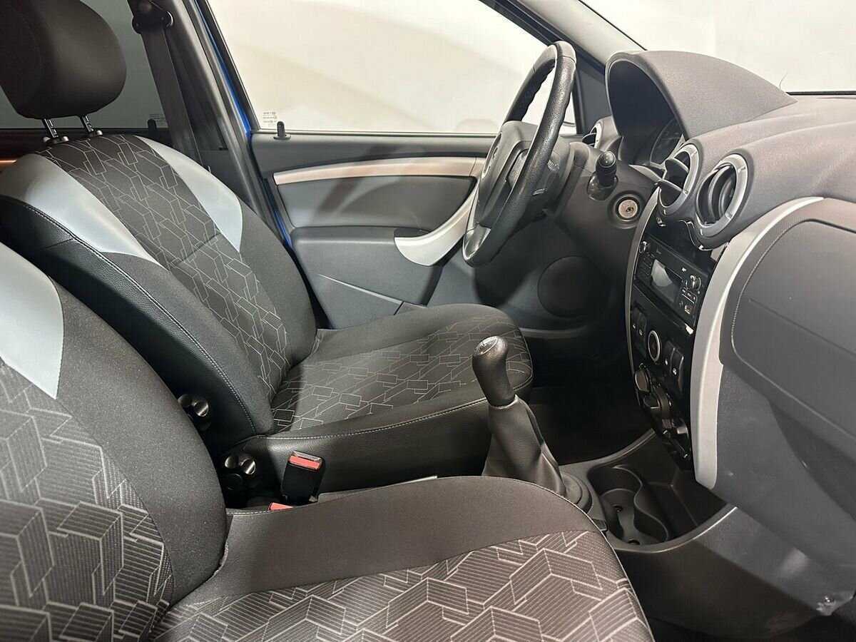 Lada (ВАЗ) Largus с пробегом — 2020 год. Фото: #9