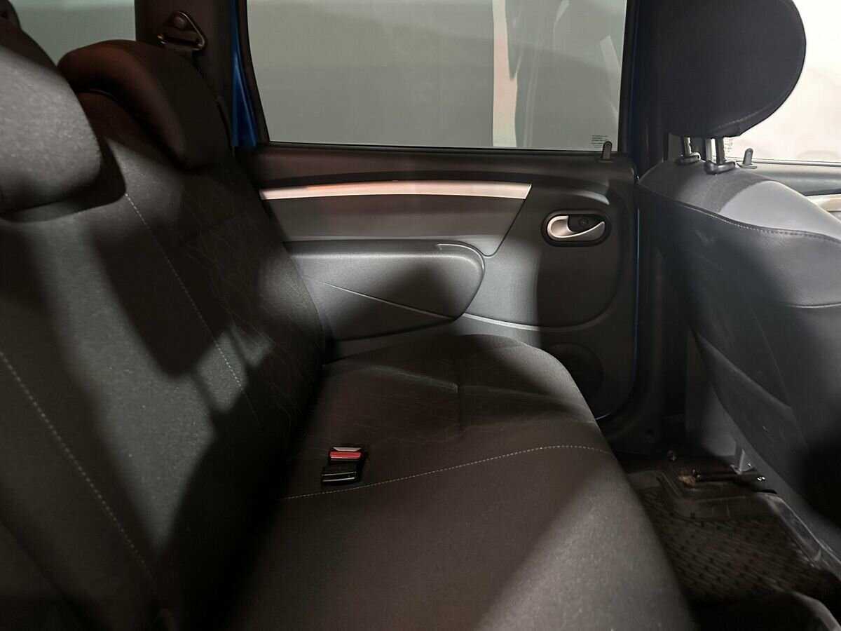 Lada (ВАЗ) Largus с пробегом — 2020 год. Фото: #10