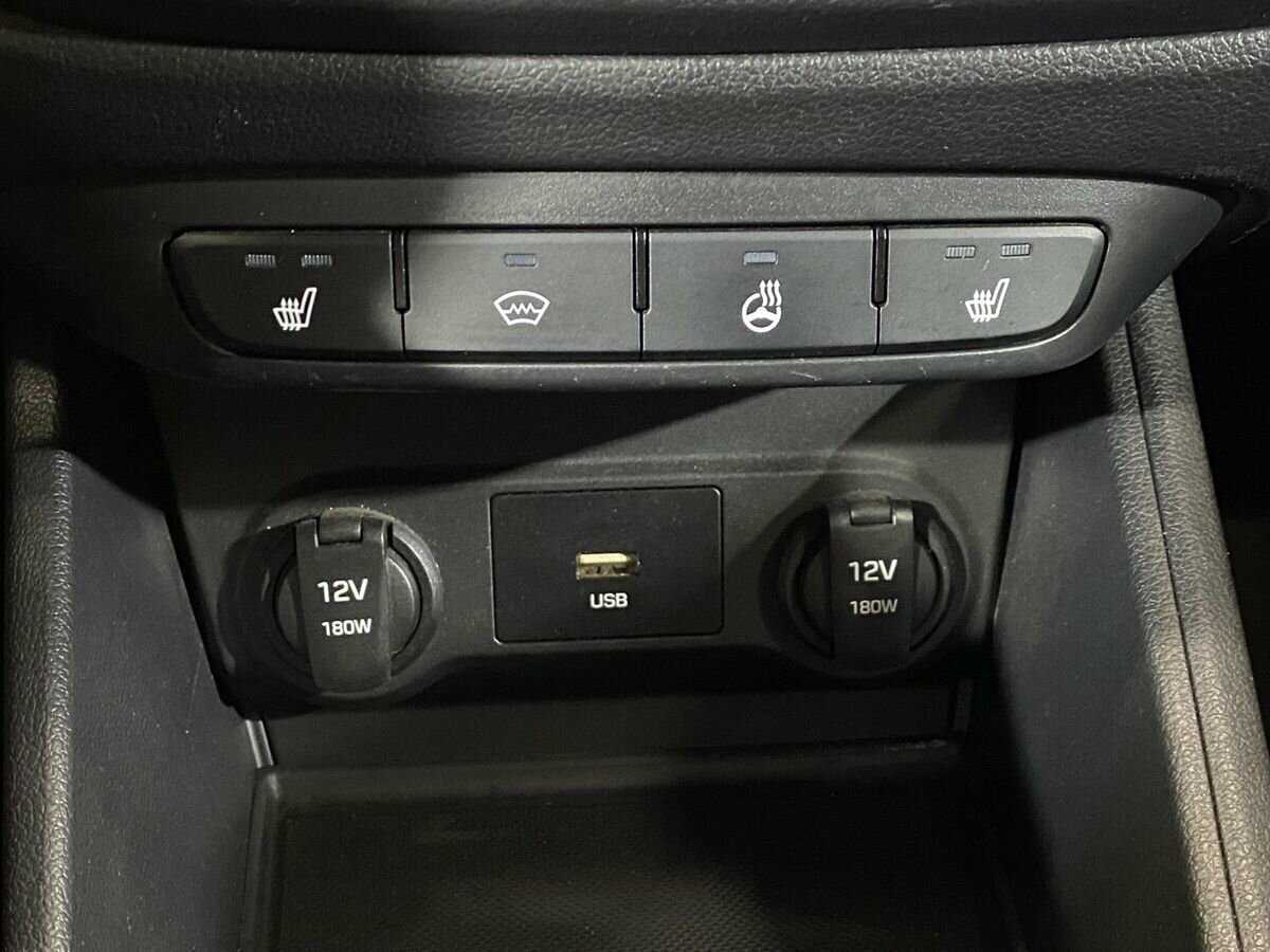 Hyundai Solaris с пробегом — 2020 год. Фото: #15