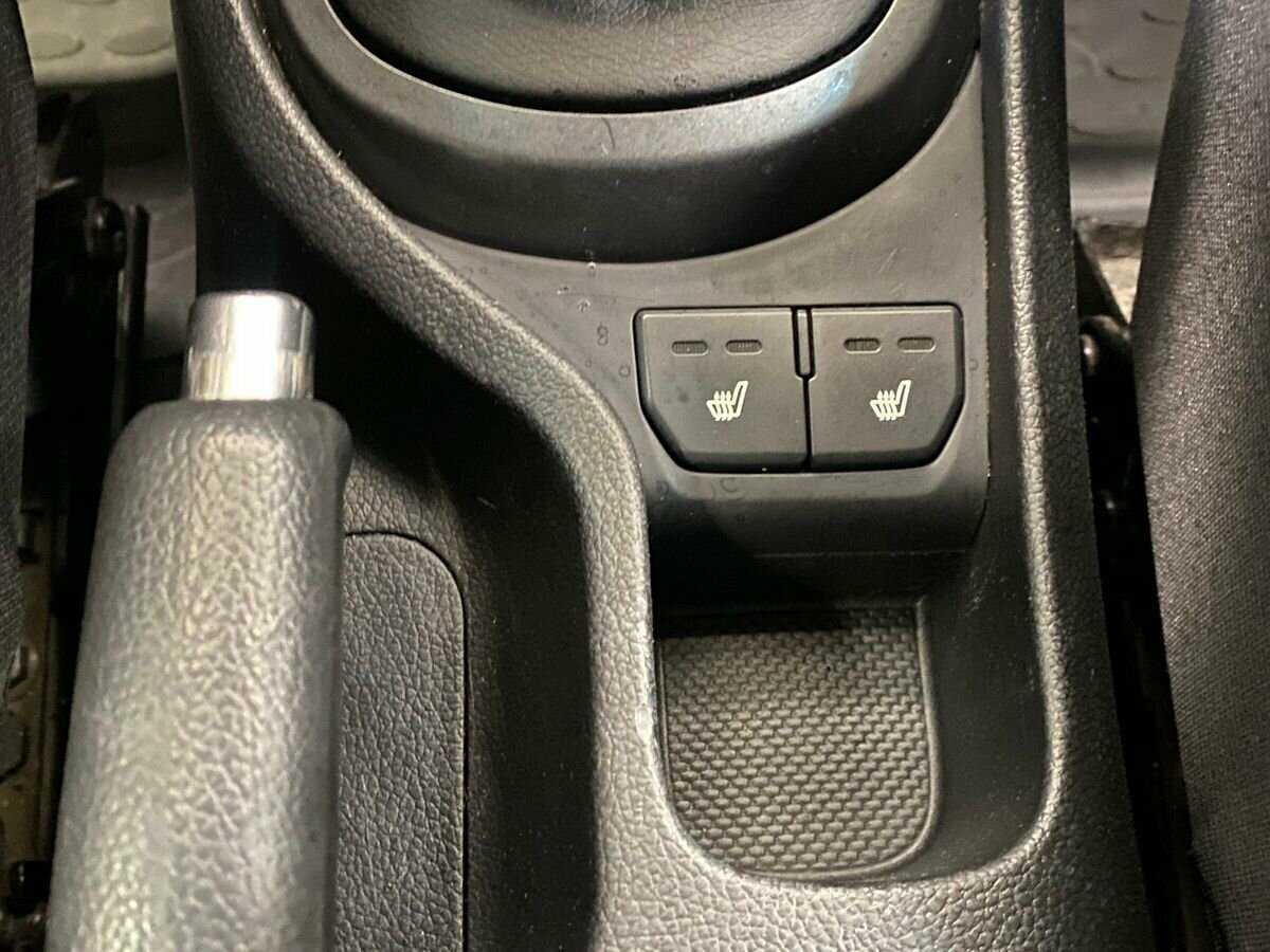 Kia Rio с пробегом — 2015 год. Фото: #14