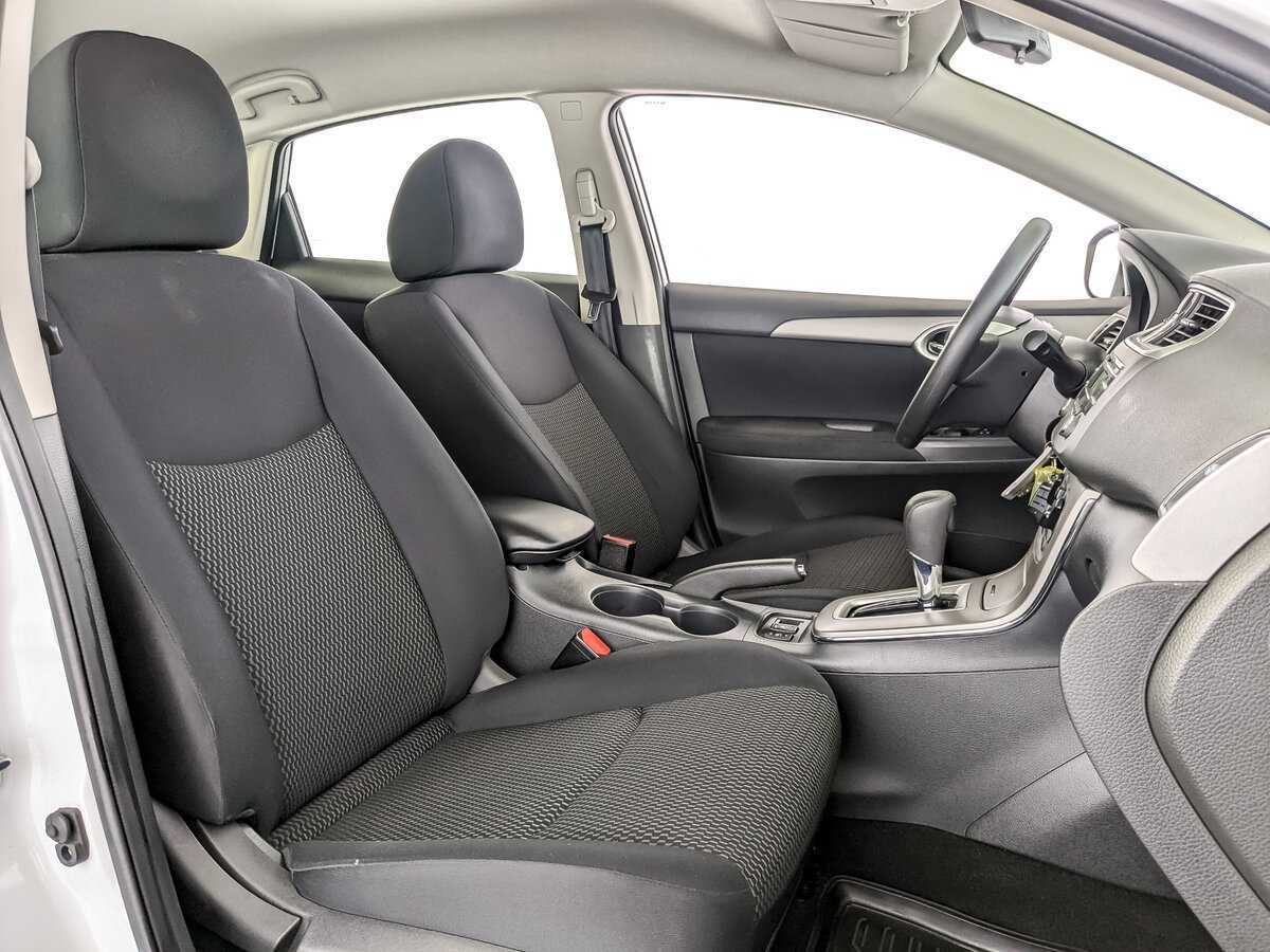 Nissan Sentra с пробегом — 2015 год. Фото: #18