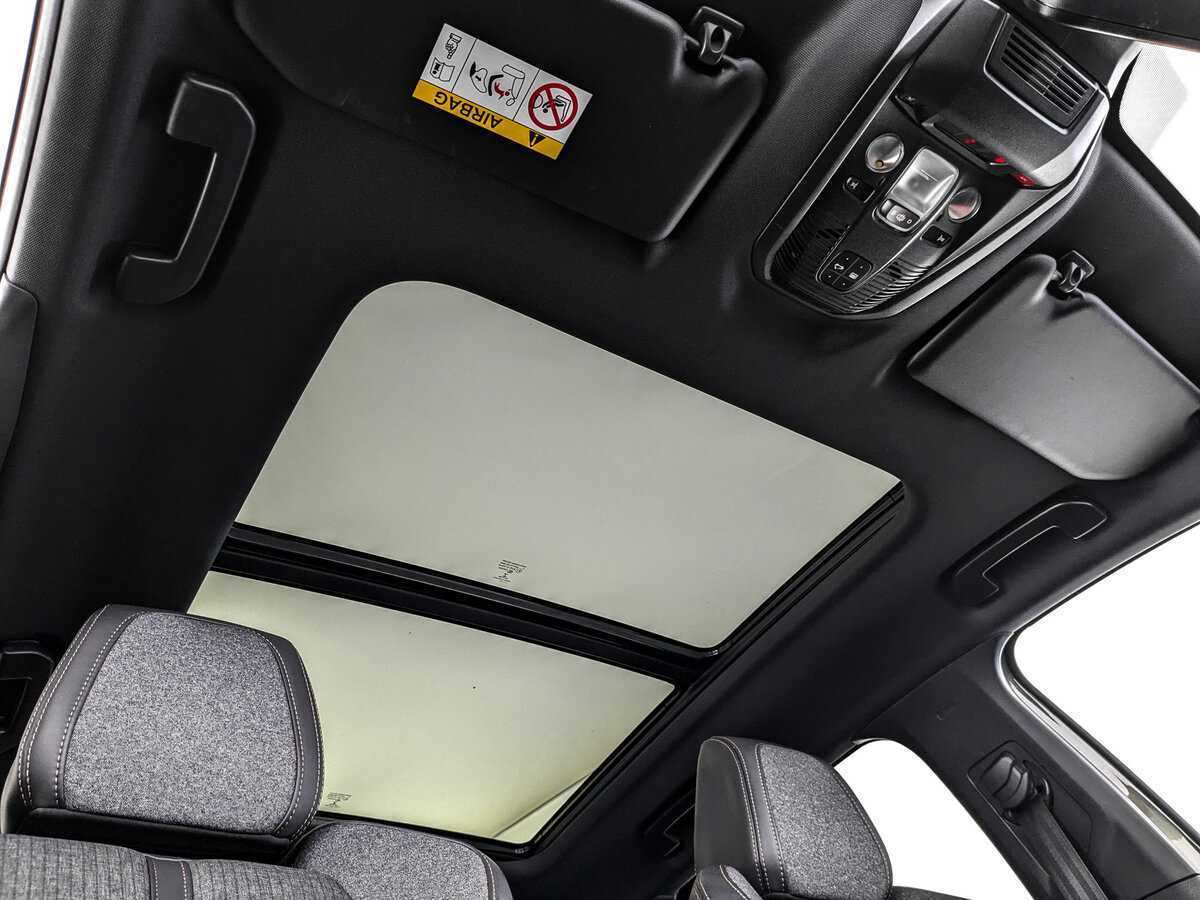 Peugeot 3008 с пробегом — 2018 год. Фото: #17