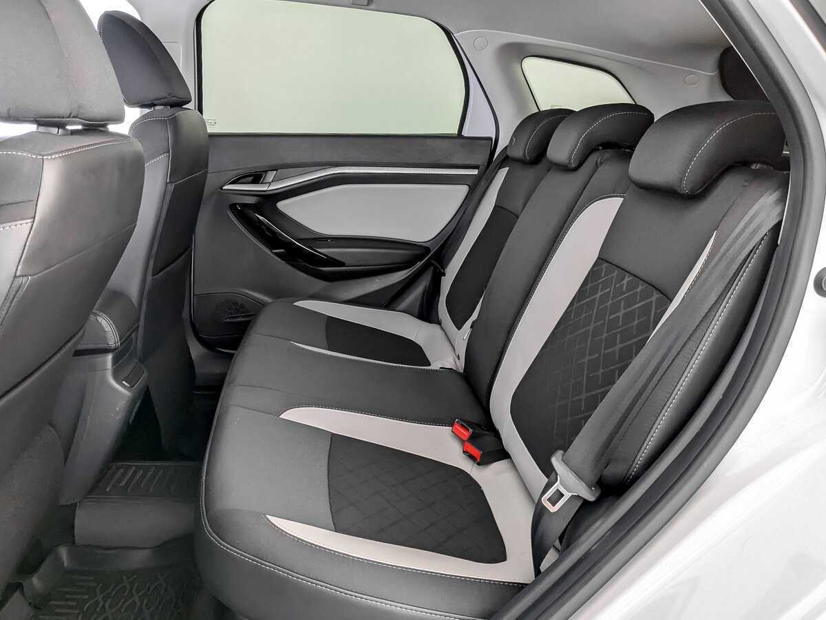 Lada (ВАЗ) Vesta с пробегом — 2019 год. Фото: #9