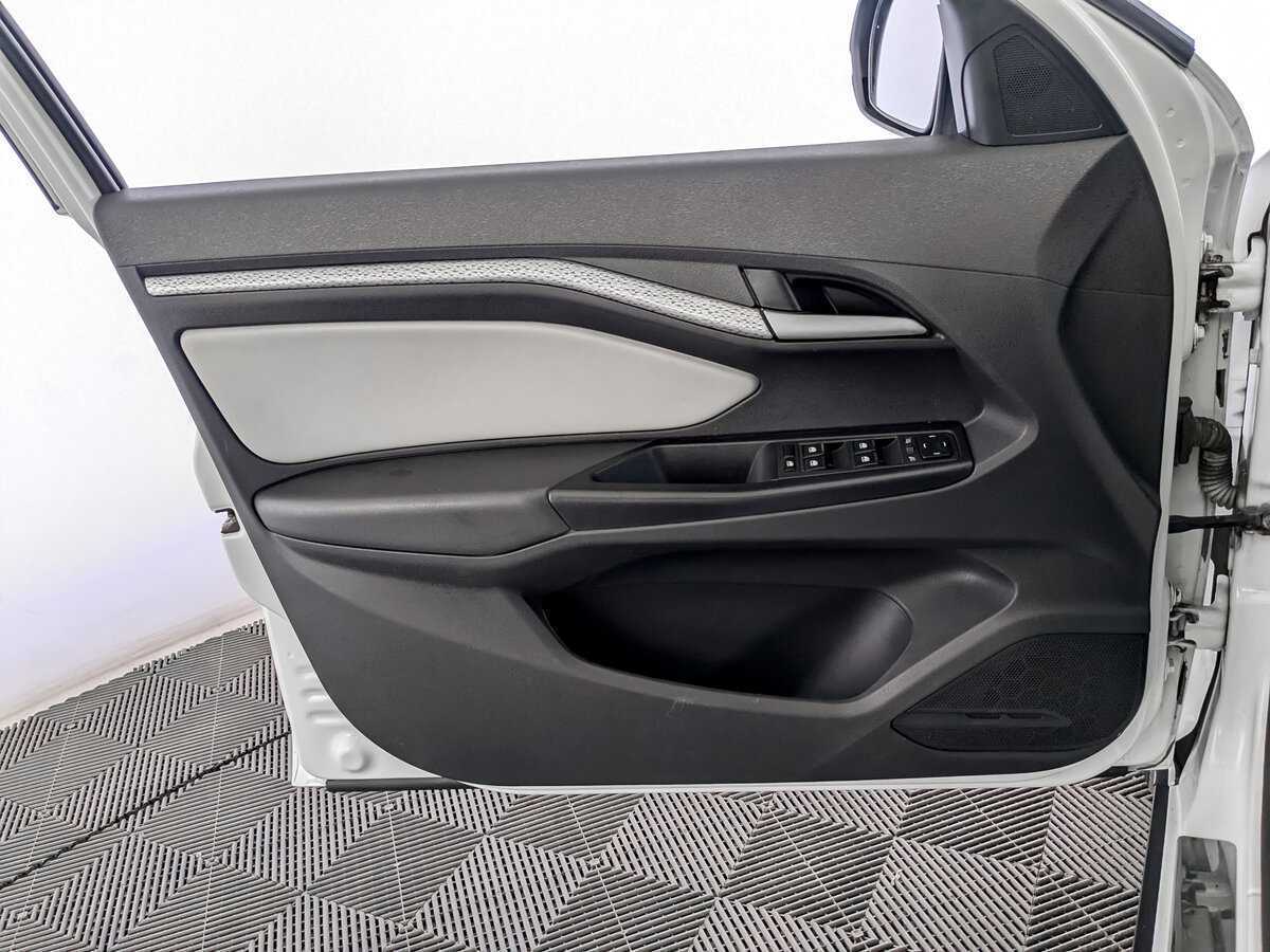 Lada (ВАЗ) Vesta с пробегом — 2019 год. Фото: #14