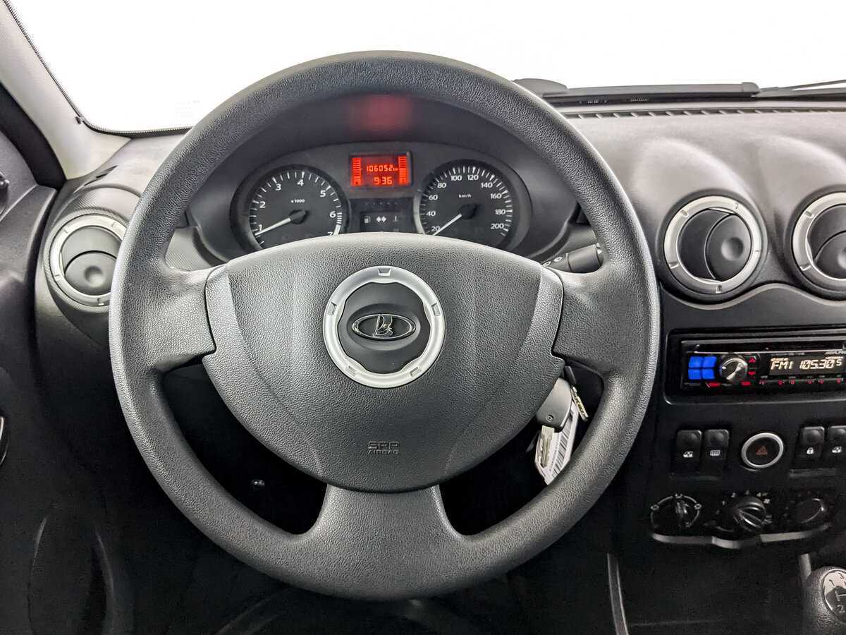 Lada (ВАЗ) Largus с пробегом — 2019 год. Фото: #16