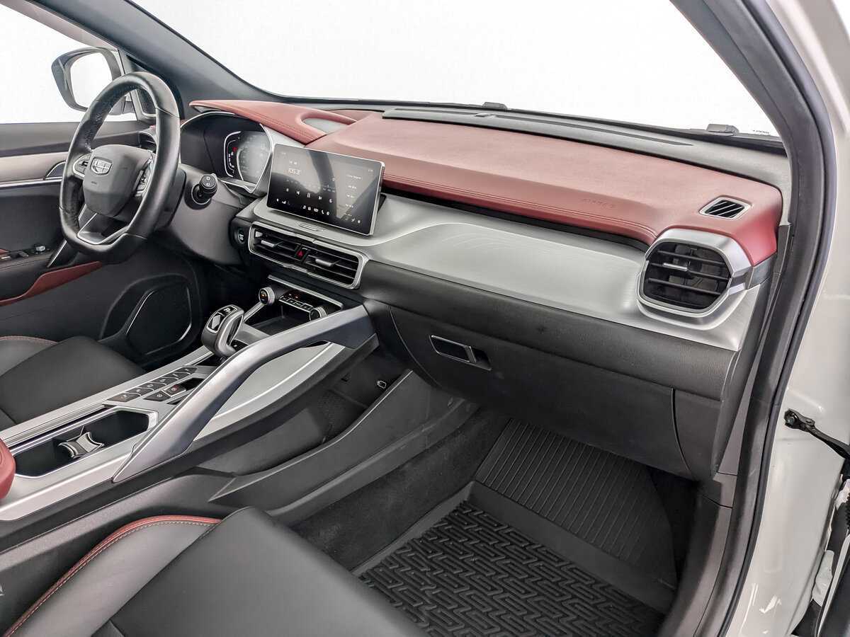 Geely Coolray с пробегом — 2021 год. Фото: #8