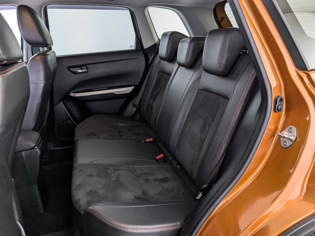 Suzuki Vitara с пробегом — 2016 год. Фото: #13