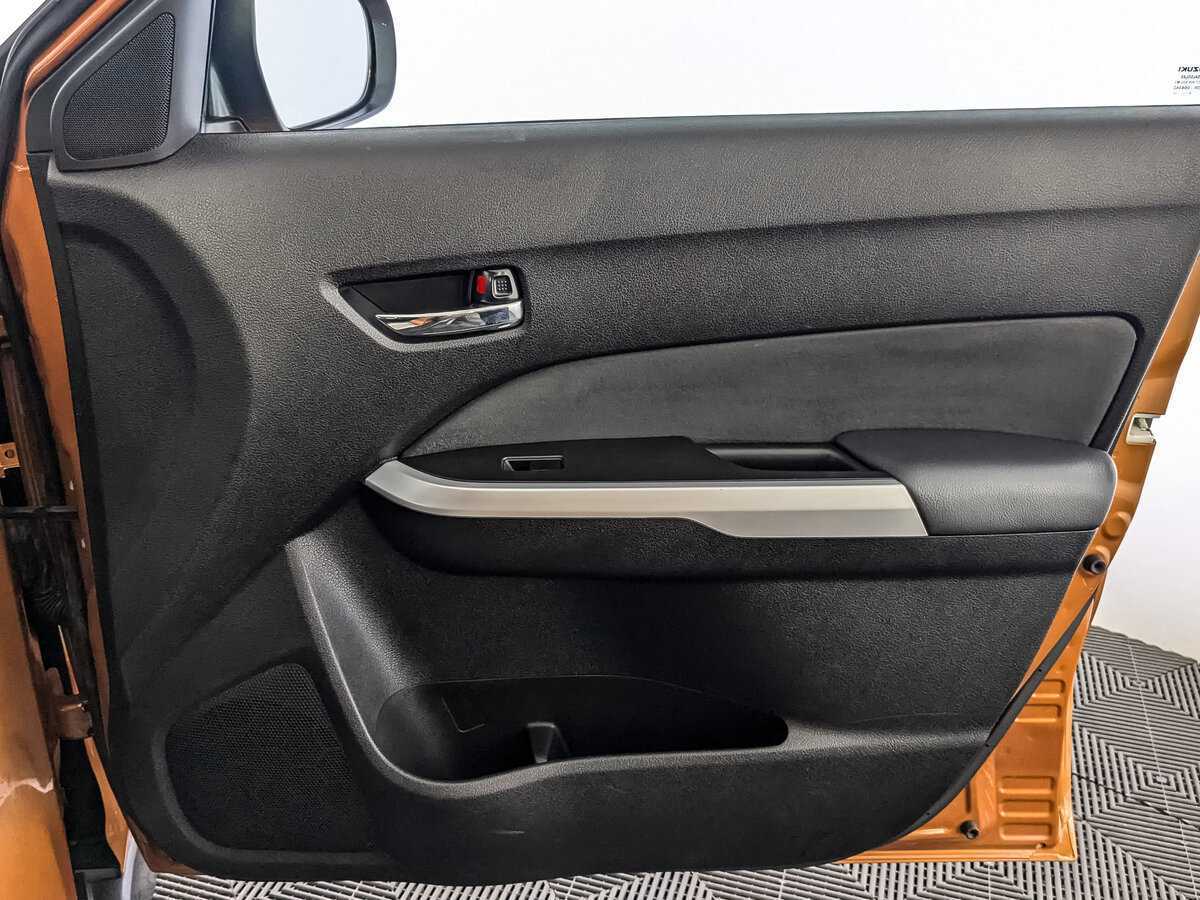 Suzuki Vitara с пробегом — 2016 год. Фото: #19