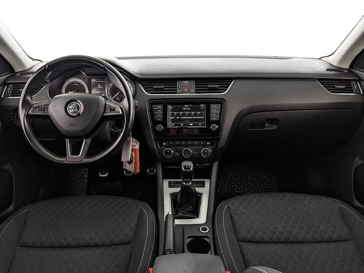 Skoda Octavia с пробегом — 2016 год. Фото: #11