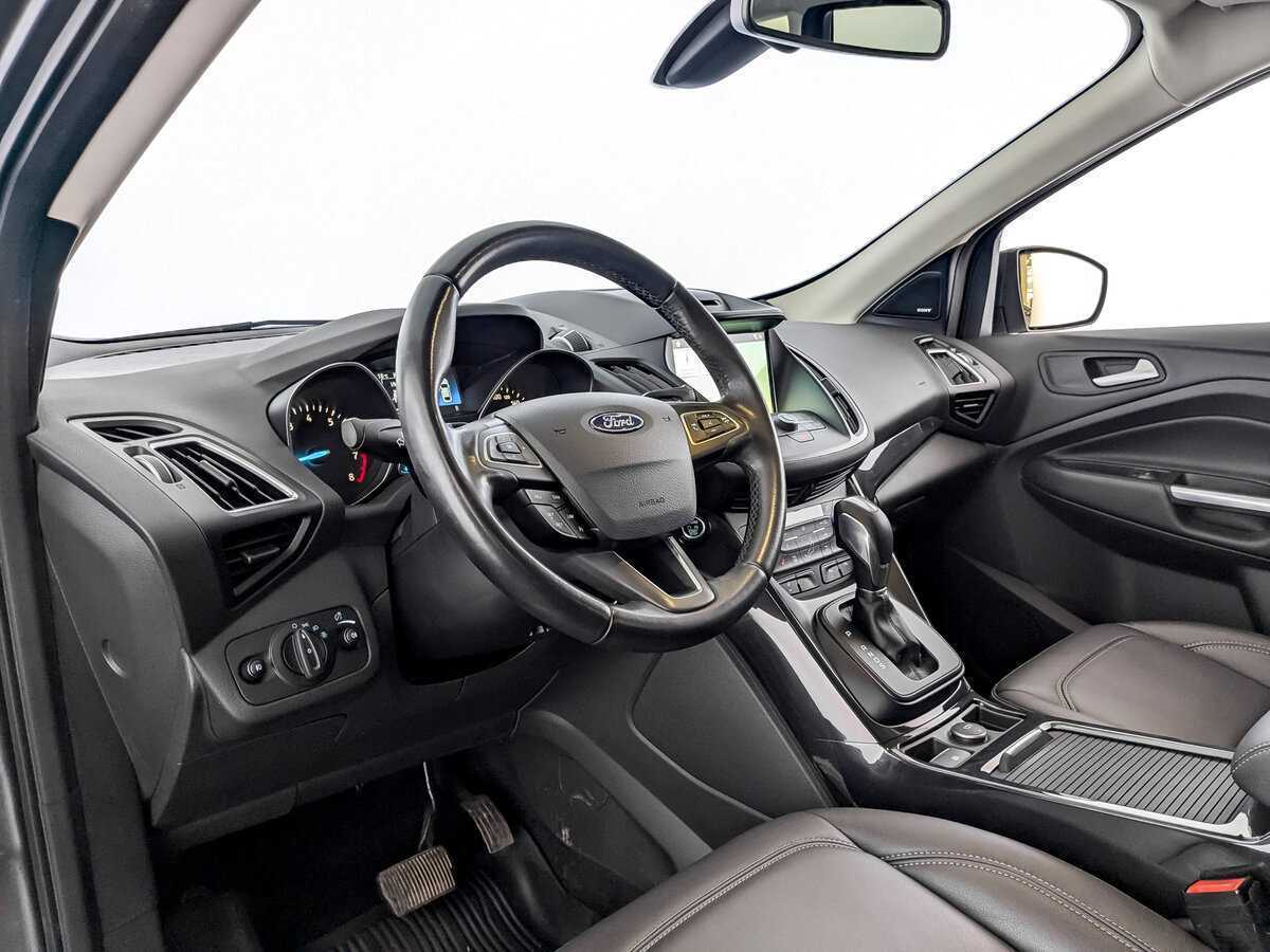Ford Kuga с пробегом — 2017 год. Фото: #13