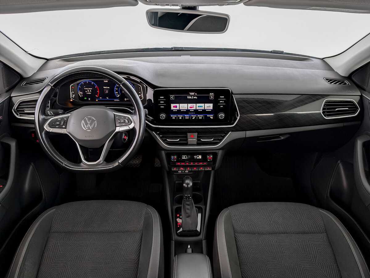 Volkswagen Polo с пробегом — 2020 год. Фото: #11