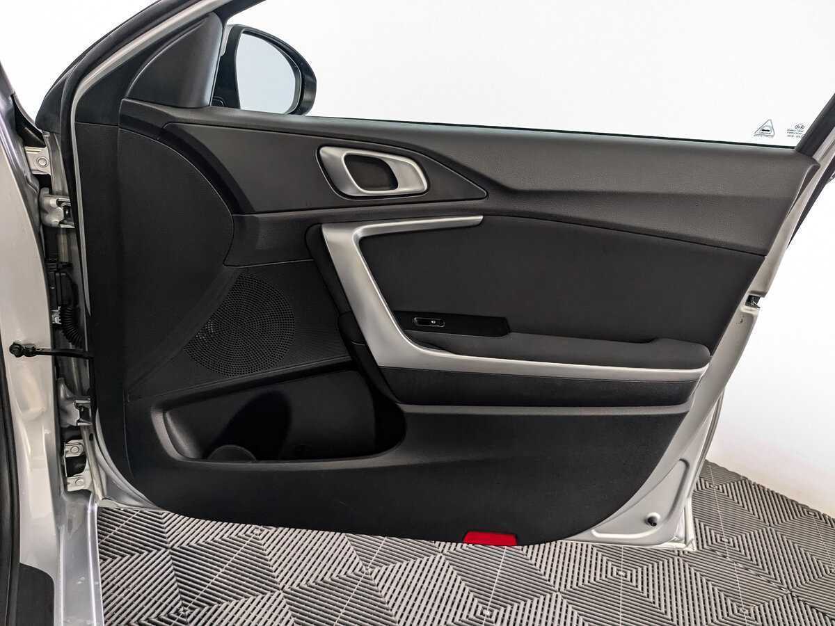 Kia Ceed с пробегом — 2020 год. Фото: #19
