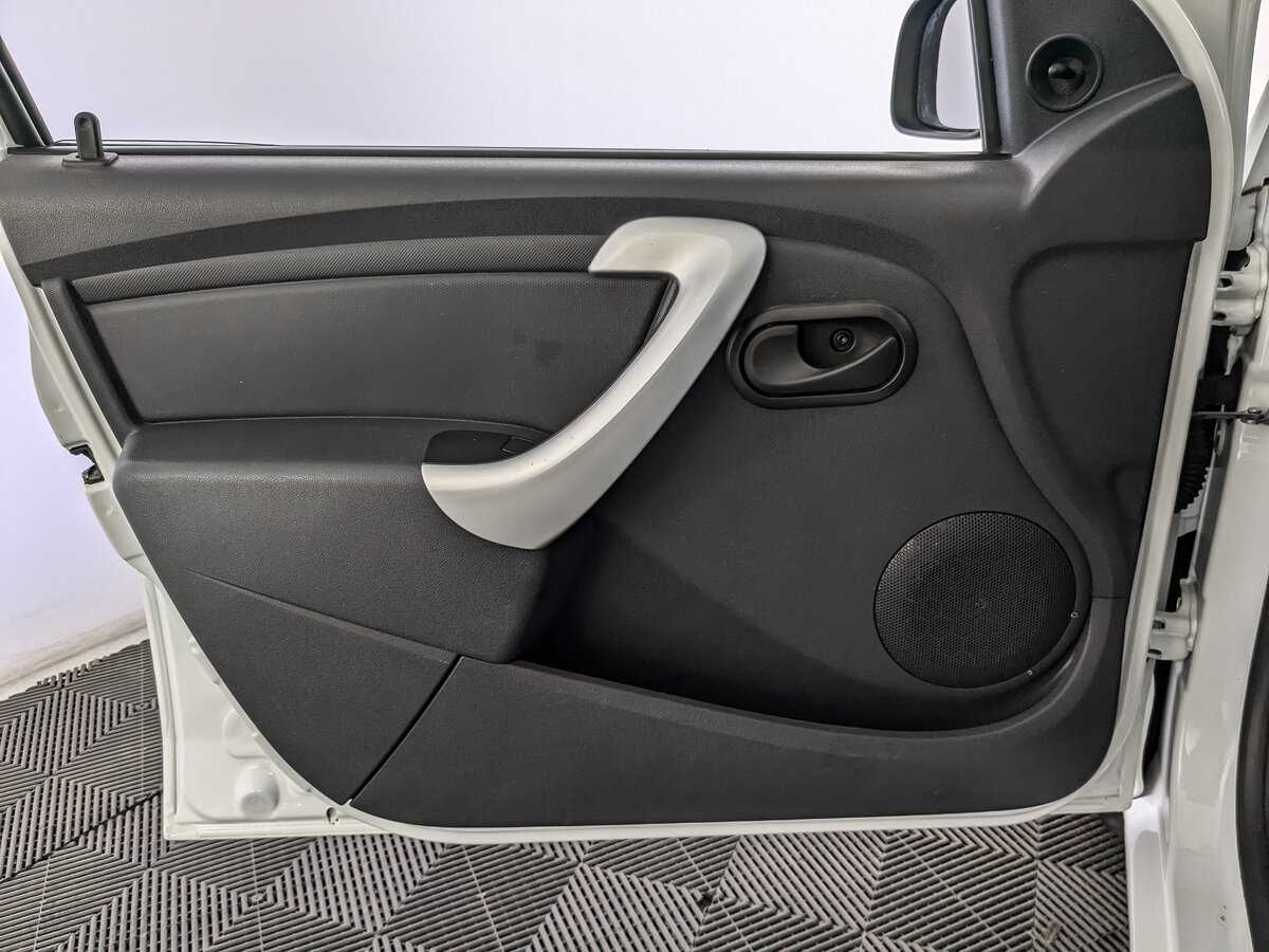 Lada (ВАЗ) Largus с пробегом — 2020 год. Фото: #14