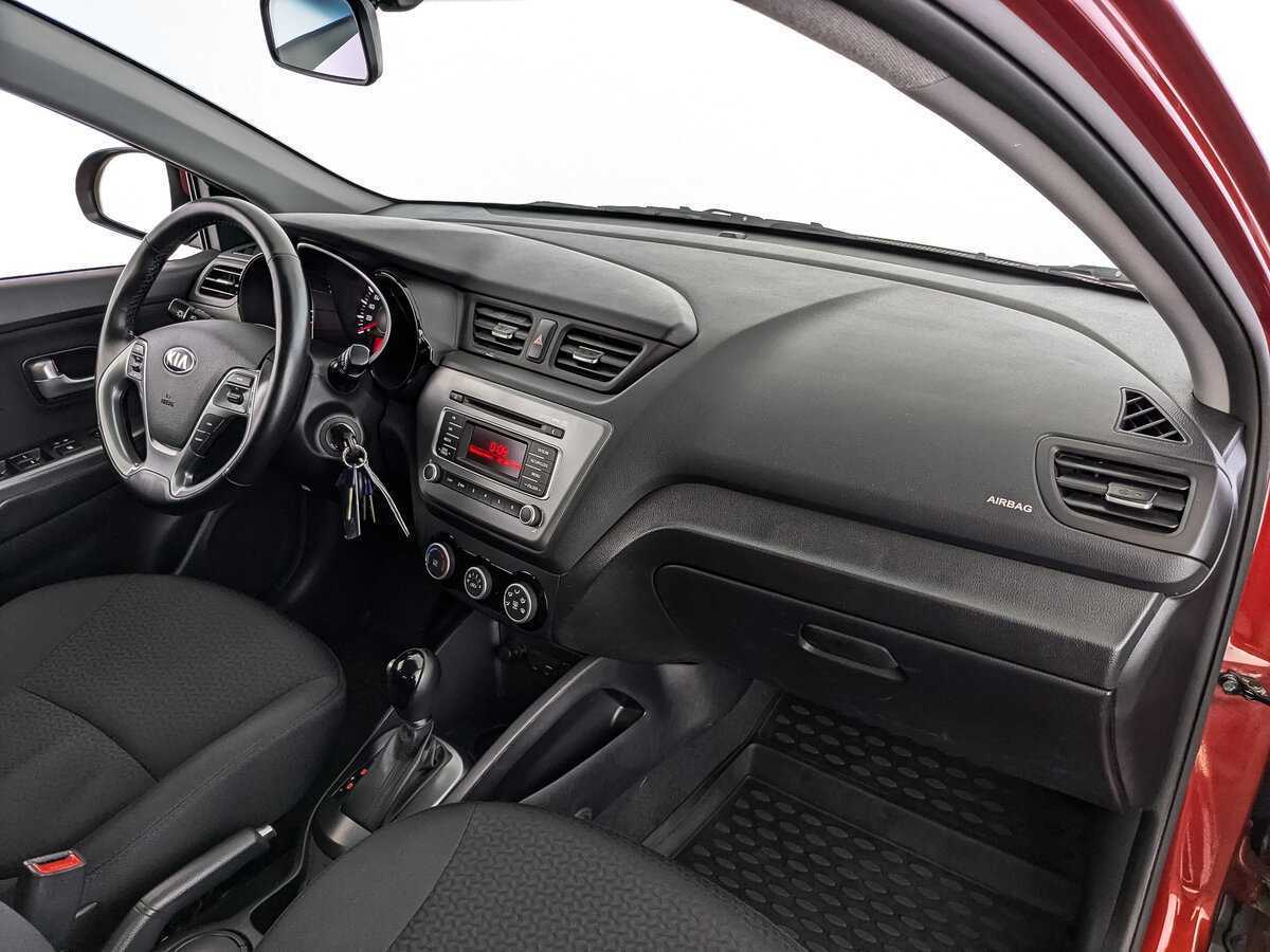 Kia Rio с пробегом — 2016 год. Фото: #8