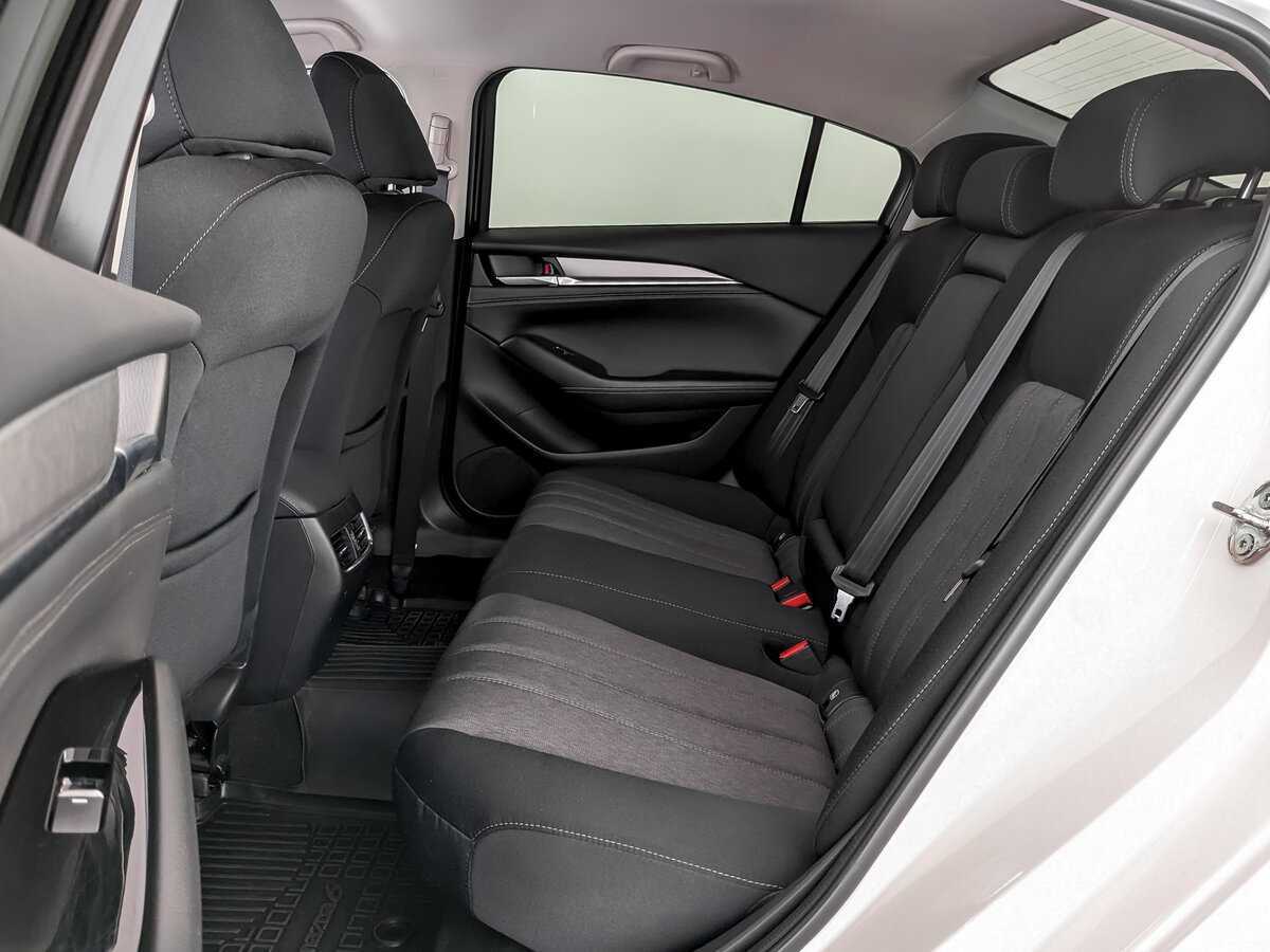 Mazda 6 с пробегом — 2021 год. Фото: #9