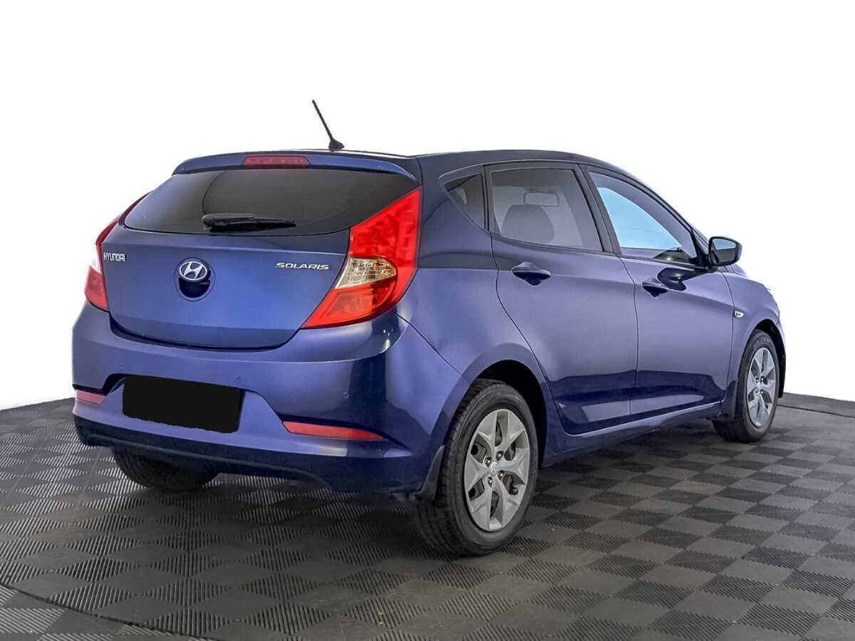 Hyundai Solaris с пробегом — 2015 год. Фото: #4
