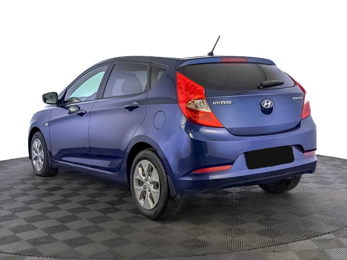 Hyundai Solaris с пробегом — 2015 год. Фото: #6