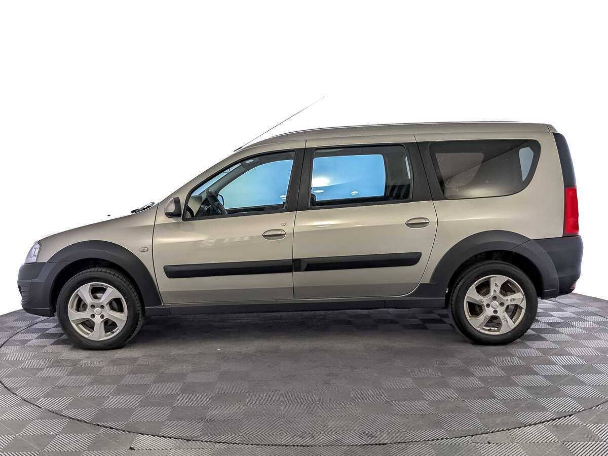 Lada (ВАЗ) Largus с пробегом — 2019 год. Фото: #7