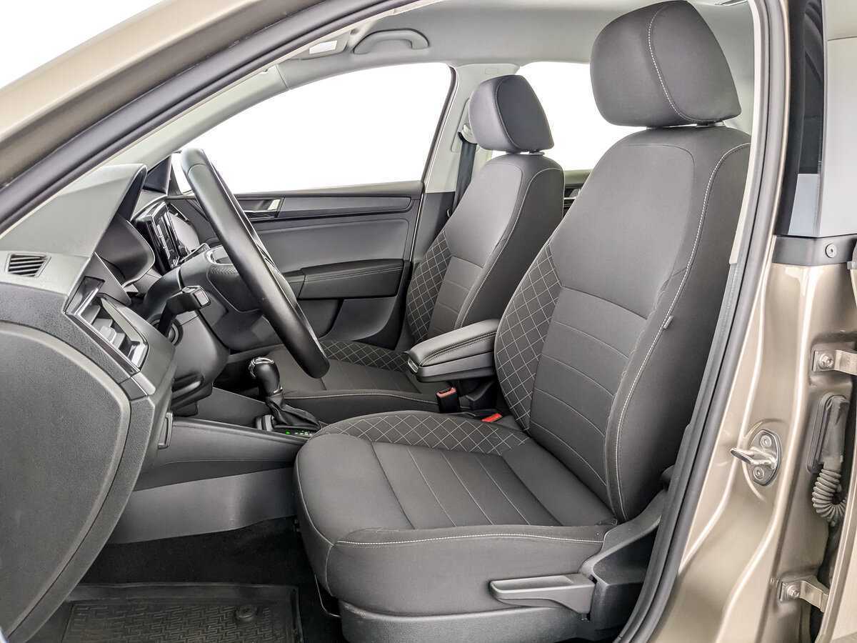 Skoda Rapid с пробегом — 2020 год. Фото: #15