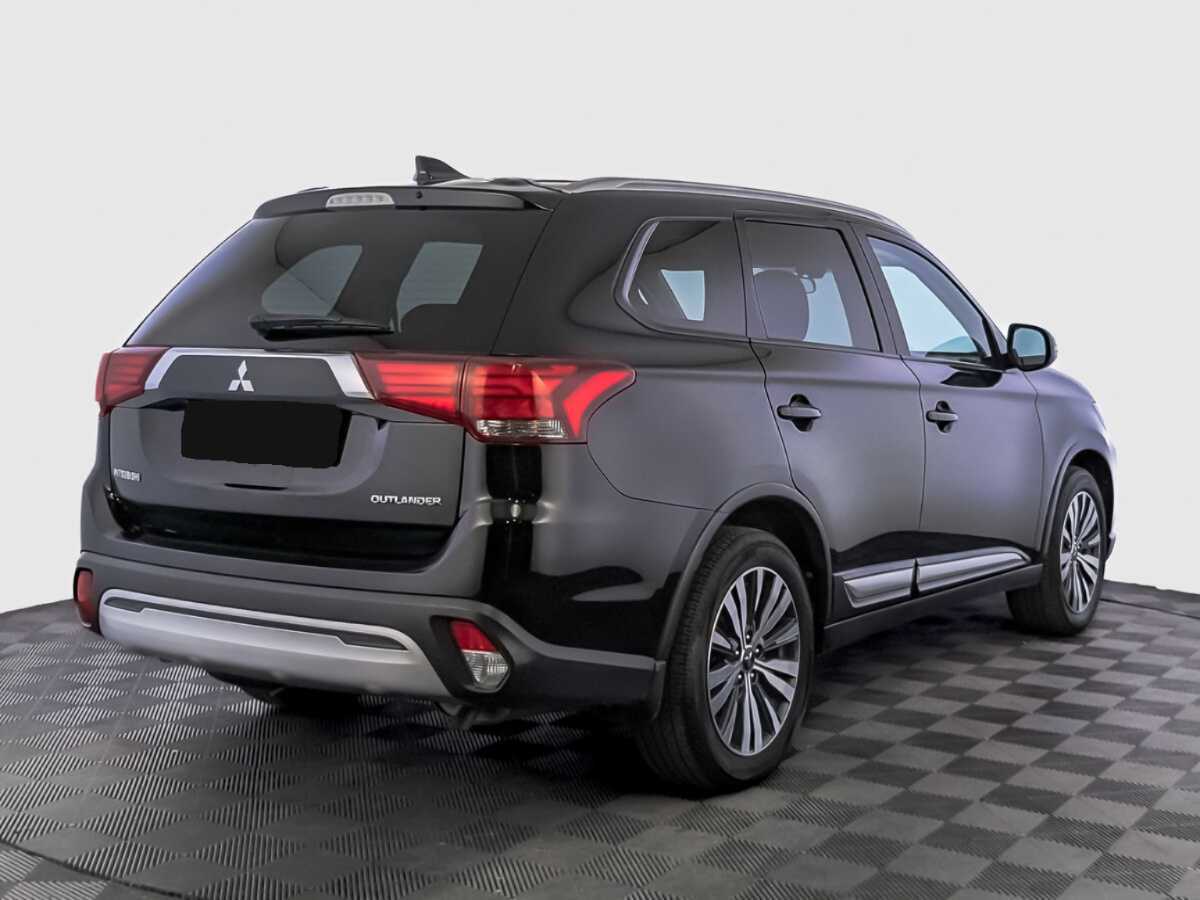 Mitsubishi Outlander с пробегом — 2019 год. Фото: #4