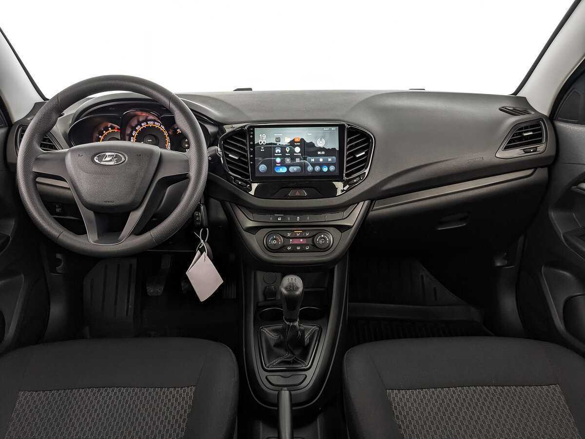 Lada (ВАЗ) Vesta с пробегом — 2020 год. Фото: #9