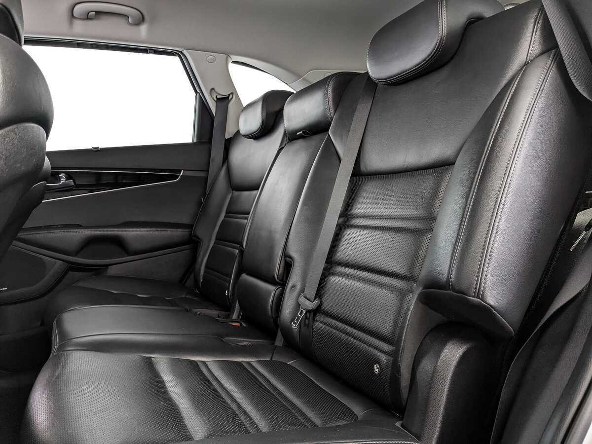Kia Sorento с пробегом — 2019 год. Фото: #13