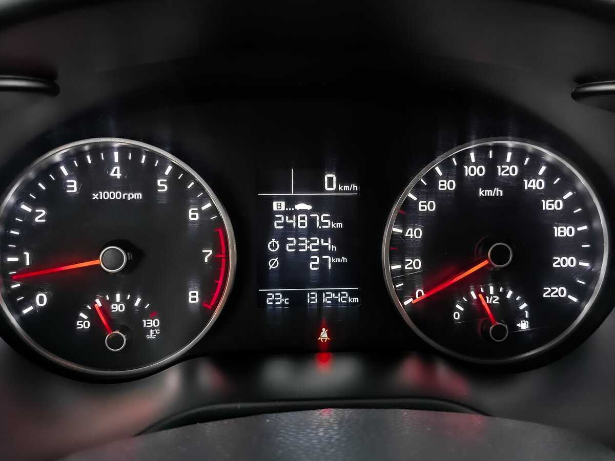 Kia Rio с пробегом — 2018 год. Фото: #11