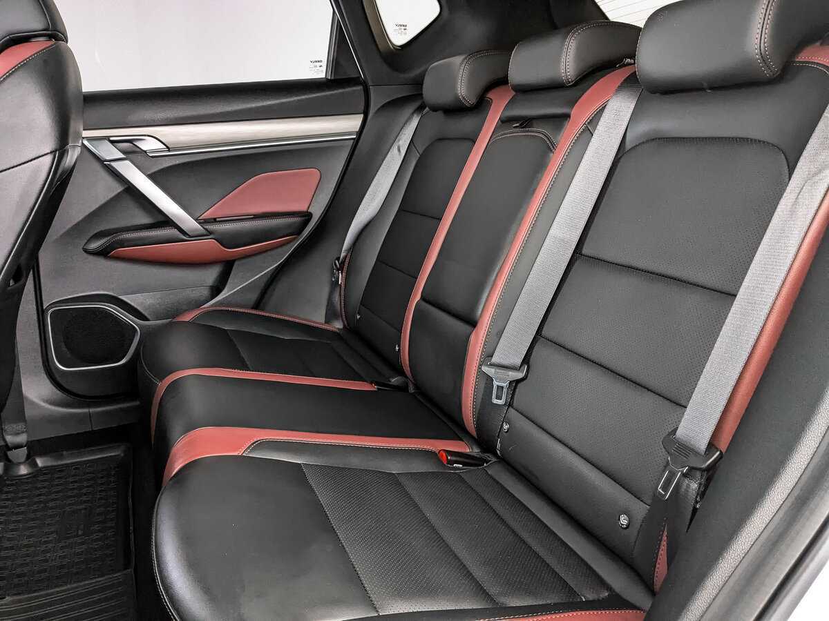 Geely Coolray с пробегом — 2021 год. Фото: #11