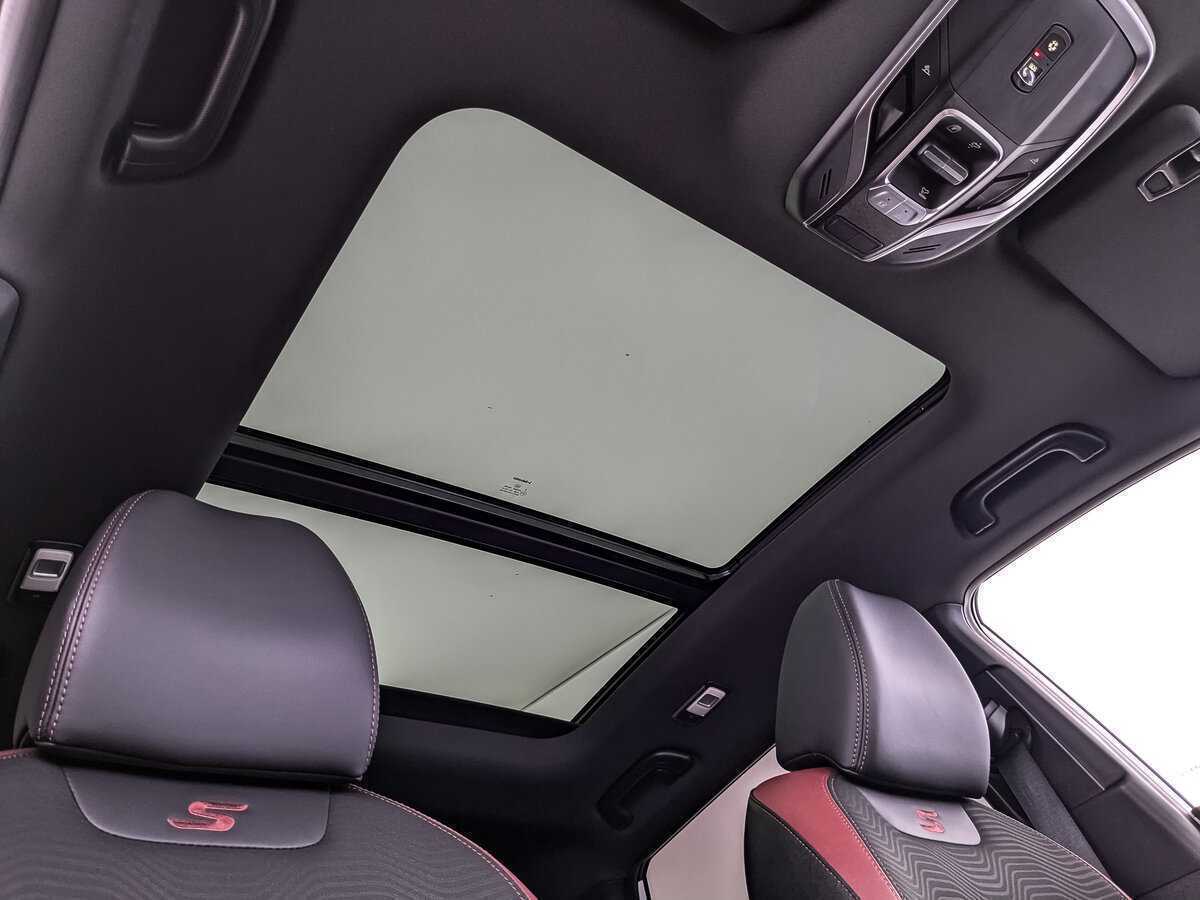 Geely Coolray с пробегом — 2021 год. Фото: #16