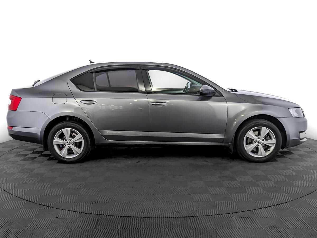 Skoda Octavia с пробегом — 2016 год. Фото: #3