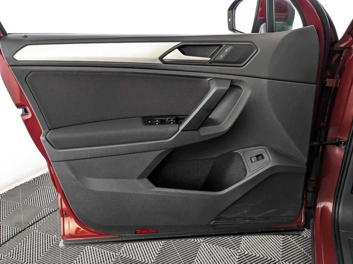 Volkswagen Tiguan с пробегом — 2020 год. Фото: #14