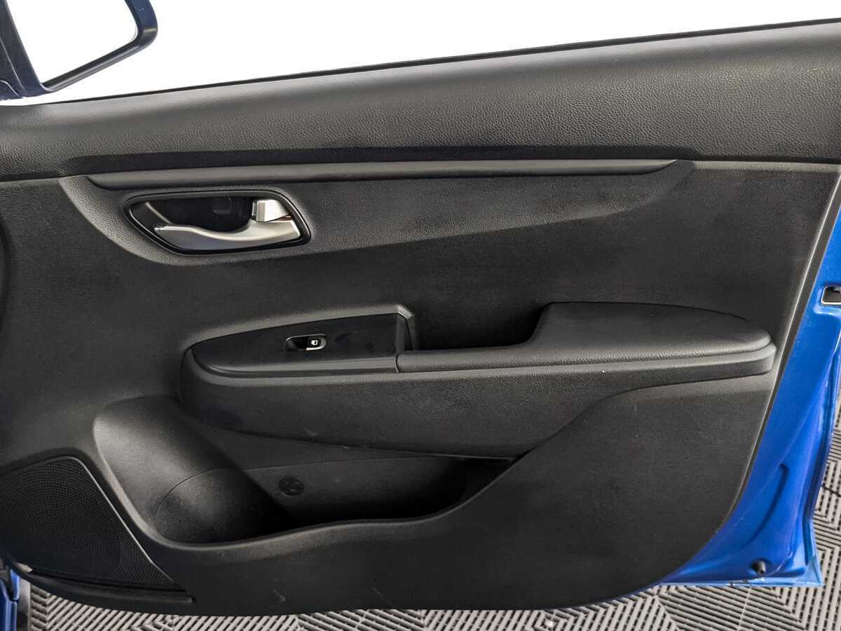 Kia Rio с пробегом — 2019 год. Фото: #20