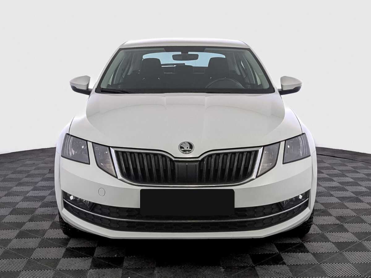 Skoda Octavia с пробегом — 2020 год. Фото: #1