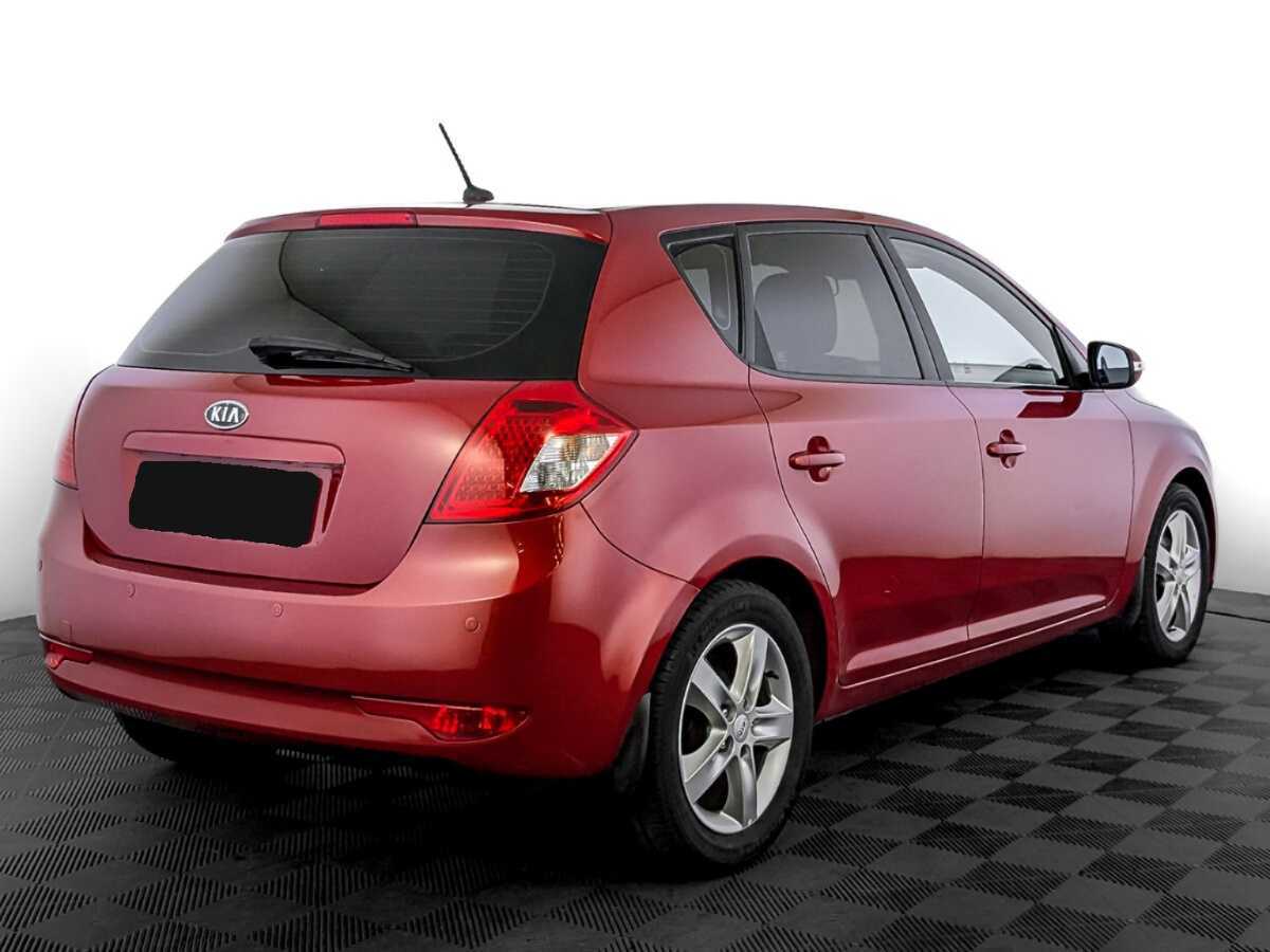 Kia Ceed с пробегом — 2012 год. Фото: #4