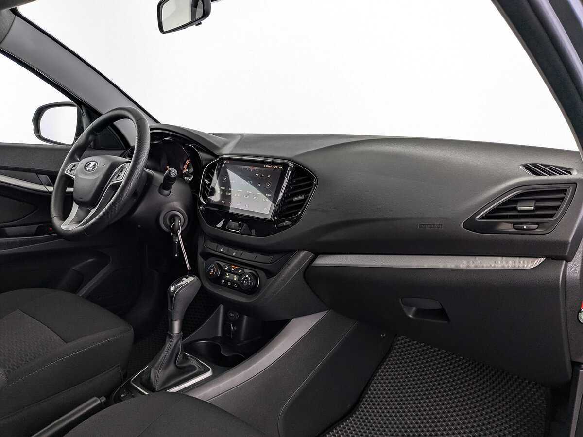 Lada (ВАЗ) Vesta с пробегом — 2020 год. Фото: #8