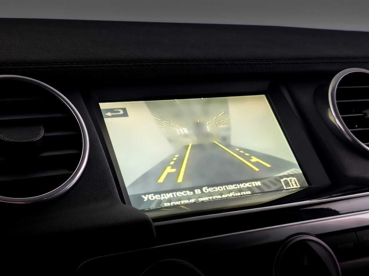 Land Rover Discovery с пробегом — 2014 год. Фото: #25